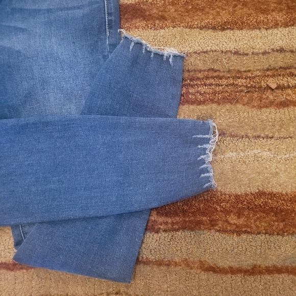 Distressed Hem Denim Jeans - Picture 3 of 8